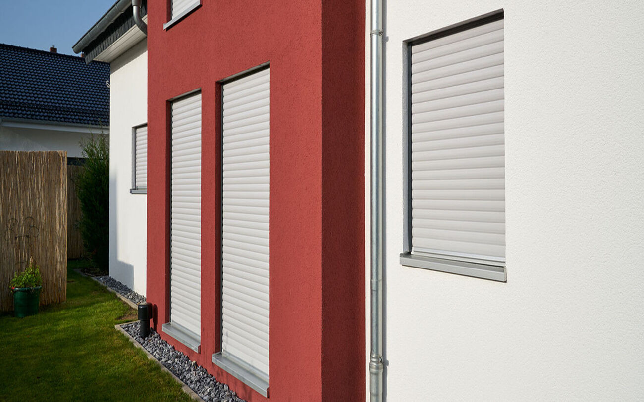 Volets roulants motorisés — 60 logements